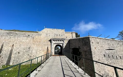 Fort de la Croix Faron image