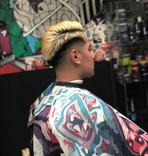 Barber Shop «Corona Barbershop Plus», reviews and photos, 94-17 37th Ave, Jackson Heights, NY 11372, USA