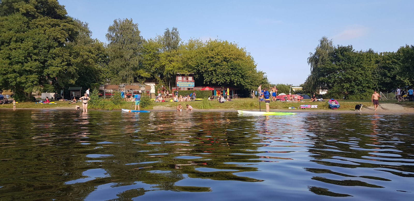 Foto af Granzow Strand med lige kyst