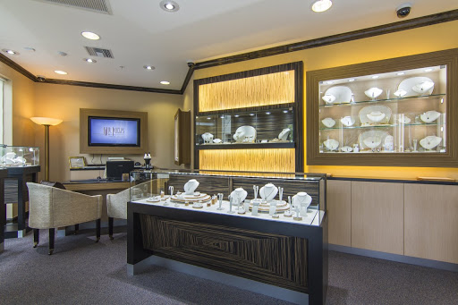 Jeweler «William Phelps Custom Jeweler», reviews and photos, 4380 Gulf Shore Blvd N #812, Naples, FL 34103, USA