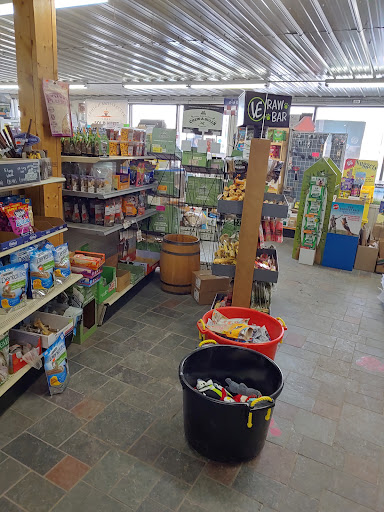 Genesee Feeds, 3860 W Main Street Rd, Batavia, NY 14020, USA, 