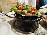 Salade grecque du Restaurant français Heureux comme Alexandre - Saint Michel à Paris - n°8