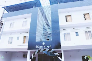 Silversteps Apartments image