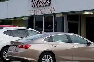 Mike's Catfish Inn image
