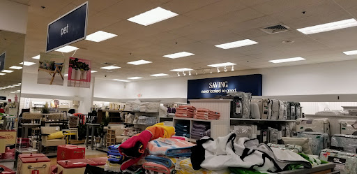 Department Store «Marshalls», reviews and photos, 1399 N Shore Rd, Revere, MA 02151, USA