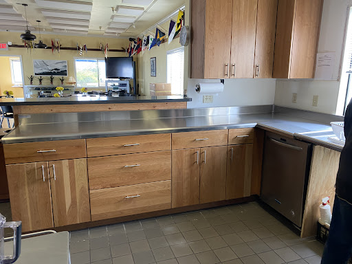 Lee's Stainless Steel Kitchen Cabinets
