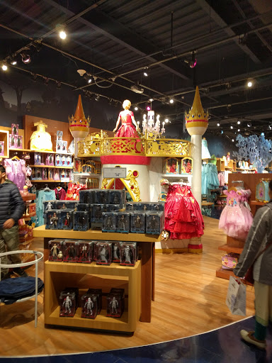 Toy Store «Disney Store», reviews and photos, 55 Parsonage Rd, Edison, NJ 08837, USA