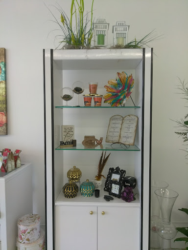 Florist «Plump Chicago Flower Shop», reviews and photos, 411 E Oakwood Blvd, Chicago, IL 60653, USA