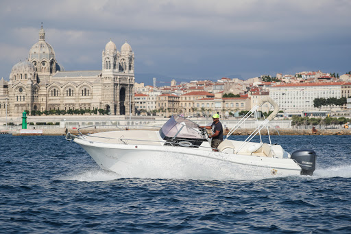Low Cost Marine - Marseille Boat Rental