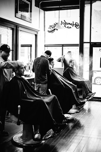 Barber Shop «Handcrafted Barbershop», reviews and photos, 1215 W Grand Ave, Chicago, IL 60642, USA