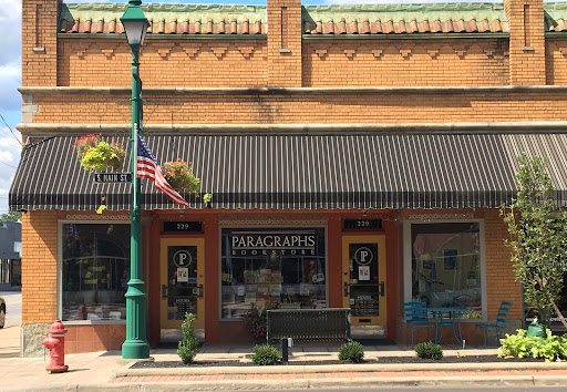 Book Store «Paragraphs Bookstore», reviews and photos, 229 S Main St, Mt Vernon, OH 43050, USA