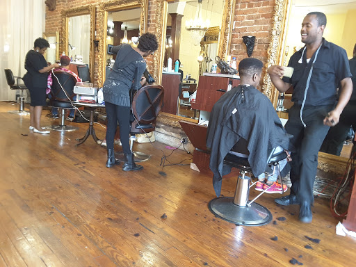 Beauty Salon «Purple Door Salon», reviews and photos, 321 Edgewood Ave SE, Atlanta, GA 30312, USA