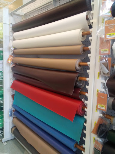 Shopping Mall «The Shops at Fox River», reviews and photos, 3340 Shoppers Dr, McHenry, IL 60051, USA