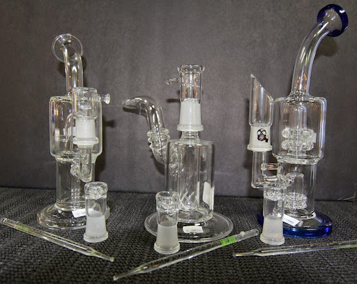 Tobacco Shop «Stirling Glass», reviews and photos, 5890 Stirling Rd, Hollywood, FL 33021, USA