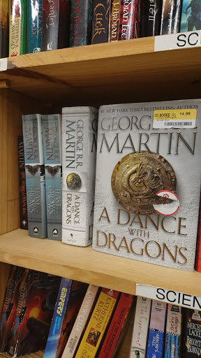 Book Store «Half Price Books», reviews and photos, 1075 E Golf Rd, Schaumburg, IL 60173, USA