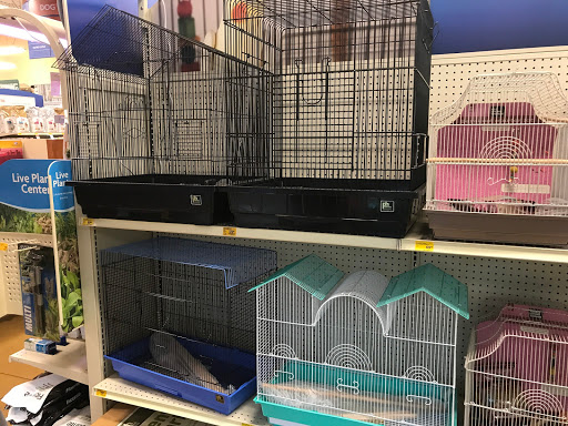 Pet Supply Store «PetSmart», reviews and photos, 131 Town Center Rd, King of Prussia, PA 19406, USA