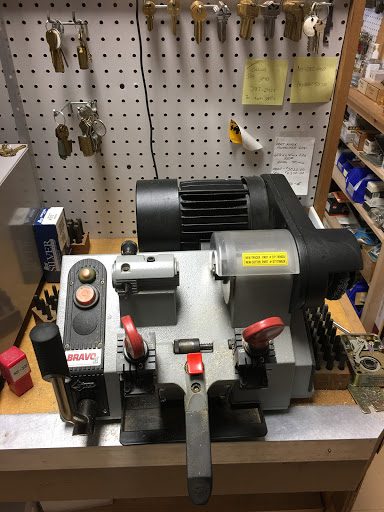 Locksmith «American Lock & Key», reviews and photos, 9516 Cortez Rd W #8, Bradenton, FL 34210, USA