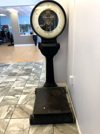 Dry Cleaner «Quick As A Wink Cleaners», reviews and photos, 750 Biltmore Ave, Asheville, NC 28803, USA