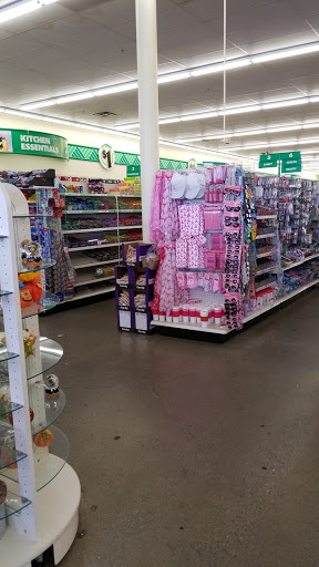 Dollar Store «Dollar Tree», reviews and photos, 5686 S Redwood Rd, Taylorsville, UT 84123, USA