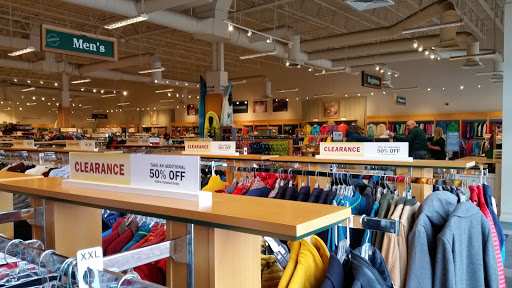 Clothing Store «L.L. Bean Outlet», reviews and photos, 31 Gusabel Ave, Nashua, NH 03063, USA