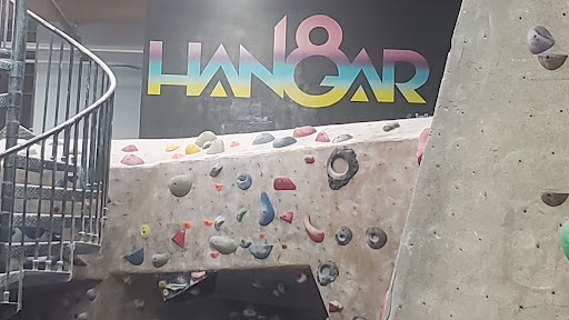 Rock Climbing Gym «Hangar 18 Indoor Climbing Gym - South Bay», reviews and photos, 4926 W Rosecrans Ave, Hawthorne, CA 90250, USA