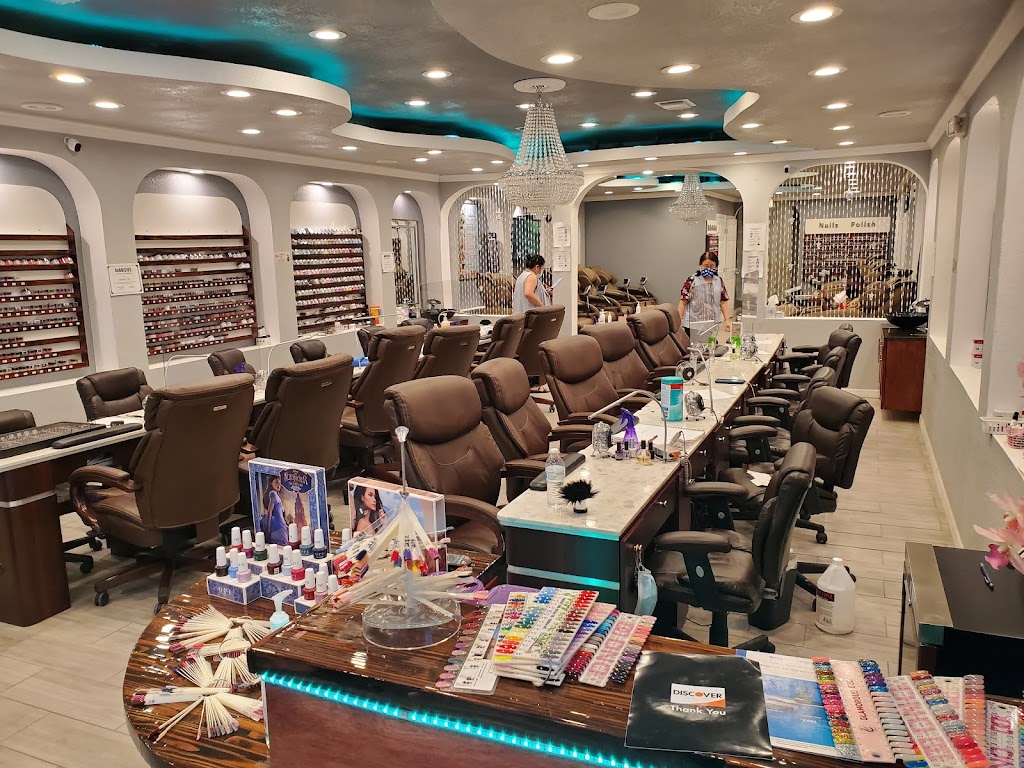 Envy Nail Spa 33609