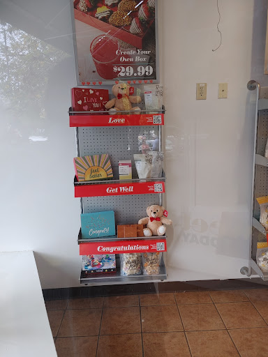 Gift Shop «Edible Arrangements», reviews and photos, 605 Harden St, Columbia, SC 29205, USA