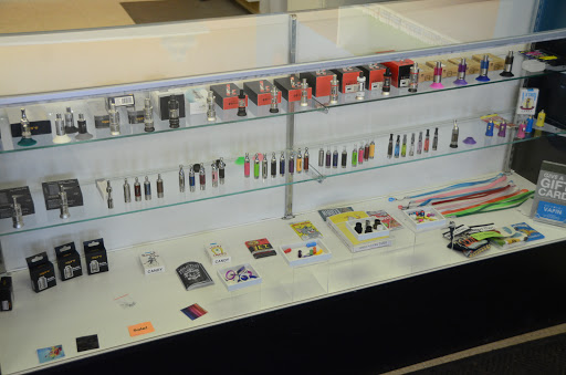 Vaporizer Store «Discover Vapin», reviews and photos, 231 E High St, Mooresville, IN 46158, USA