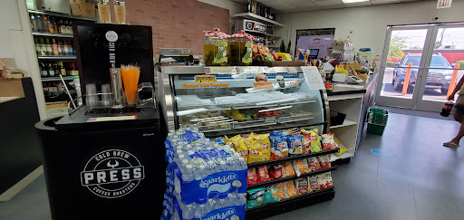 Liquor Store «Sunshine Market», reviews and photos, 2302 N 12th St, Phoenix, AZ 85006, USA