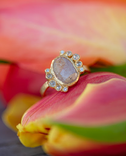 Jewelry Store «Robert Goodman Jewelers», reviews and photos, 106 N Main St, Zionsville, IN 46077, USA