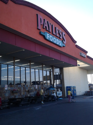 Grocery Store «Payless Foods», reviews and photos, 620 El Segundo Blvd, Los Angeles, CA 90059, USA