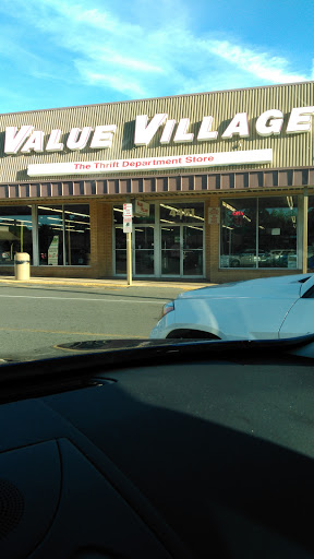 Thrift Store «Value Village Thrift Store», reviews and photos, 4451 Central Ave, Charlotte, NC 28205, USA