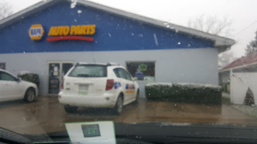 Auto Parts Store «NAPA Auto Parts - Inwood Auto Parts LLC», reviews and photos, 213 E North St, Charles Town, WV 25414, USA