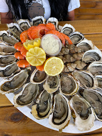 Plats et boissons du Restaurant de fruits de mer Prodducteur Coquillages à Marseillan - n°1