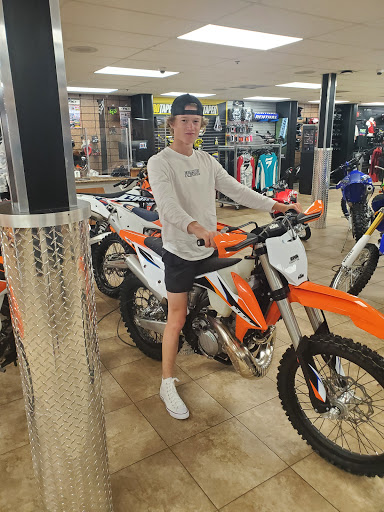 Motorsports Store «RIVA Motorsports», reviews and photos, 3671 N Dixie Hwy, Pompano Beach, FL 33064, USA