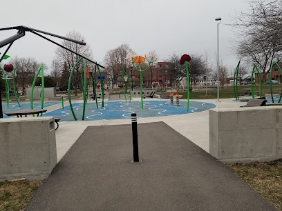 Parc du Père-Marquette play fountains
