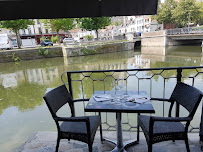 Atmosphère du Restaurant français Le Quai à Amiens - n°14