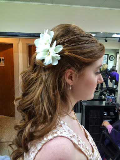 Day Spa «Ahead of Style Salon and Spa», reviews and photos, 21195 NW West Union Rd, Hillsboro, OR 97124, USA