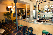 Atmosphère du Restaurant Le Piston Pélican à Paris - n°3