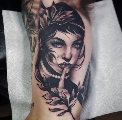 Explore houston astros tattoo ideas, creative tattoo ideas in Peoria, available at InkCapital Tattoos