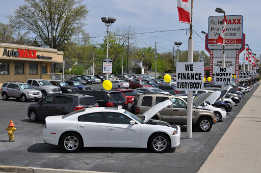 AutoMAXX Pre-Owned Car Center