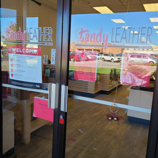 Tandy Leather Cleveland-134, 6863 Southland Dr, Middleburg Heights, OH 44130, USA, 