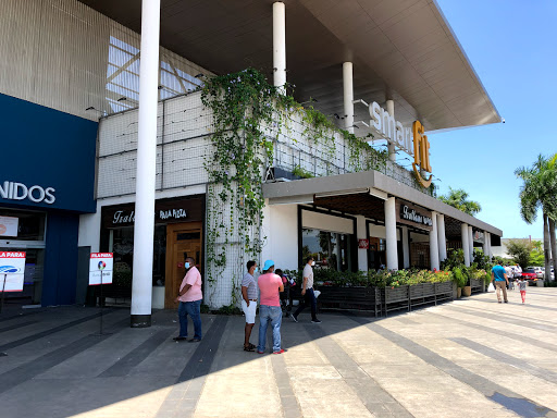 Big supermarkets Santo Domingo