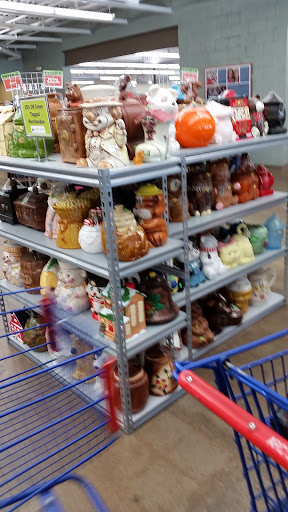 Thrift Store «Arcs Value Village Thrift Store & Donation Center», reviews and photos