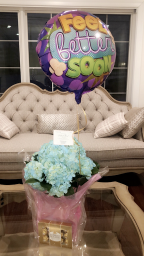 Florist «Lyndhurst Florist», reviews and photos, 319 Ridge Rd, Lyndhurst, NJ 07071, USA