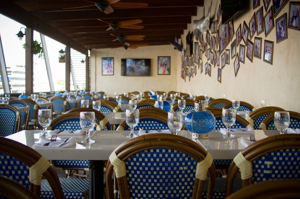 Casablanca Seafood Bar & Grill 33128