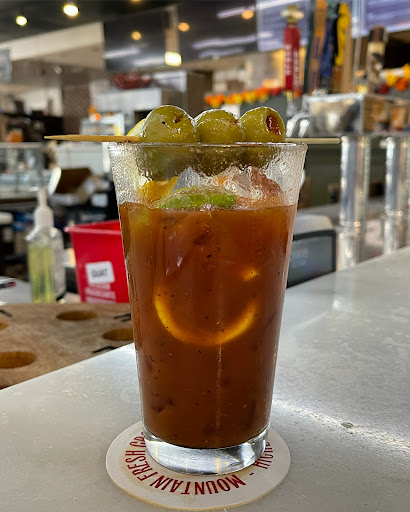 Hamburger Restaurant «Mountain Fresh Grocery Inc», reviews and photos, 521 Main St, Highlands, NC 28741, USA