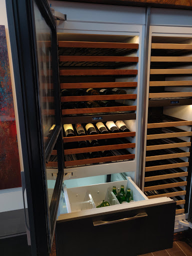 Appliance Store «Sub-Zero and Wolf Showroom Dallas», reviews and photos, 3707 Lemmon Ave, Dallas, TX 75219, USA