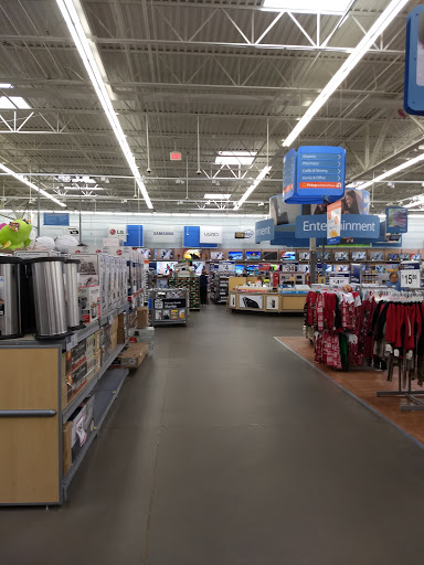 Department Store «Walmart Supercenter», reviews and photos, 260 Donald E Thurmond Pkwy, Cleveland, GA 30528, USA