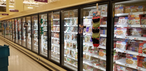 Grocery Store «Super Stop & Shop», reviews and photos, 801 Newark Ave, Elizabeth, NJ 07208, USA